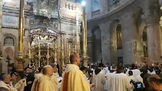 HE has Risen. Easter Sunday procession at Jesus' tomb, Jerusalem. Church of the Holy Sepulchre 2022