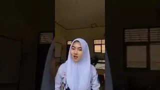 Tiktok Hijab cantik joget dikelas