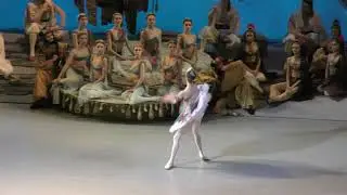 Daria Ionova as Gulnara (debut) variation and coda Le Corsaire