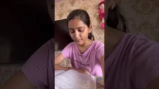 Khushboo ne start ki apni 10th Class ki study 
