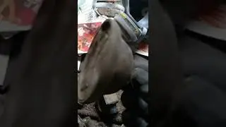 Ещё одна крышечка.