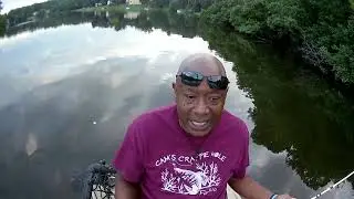 CRAPPIE ARE BEING COOKED IN THE LAKE WATER SO HOT 90 DEGREE WATER TEMP  I'M STILL DRAG'N THEM