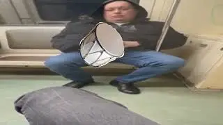 Мужик в метро