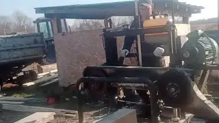 Пилю бревна