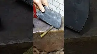 Кованый топорик на заказ