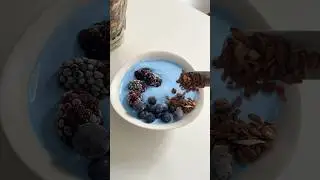 Make yogurt bowl with me 
