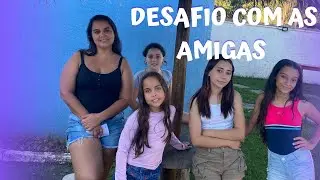 DESAFIO NA ÁREA DA PISCINA COM O DESAFIO DA GARRAFA
