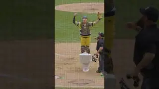 🚽Catcher Sits on TOILET and Makes Incredible Play at the Plate 🚽 
