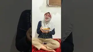 Dikasih Makanan Enak Sama Tetangga Baik Hati