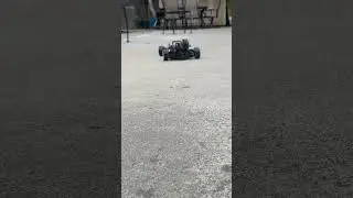 Drifting HPI nitro rs4