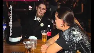 А на кладбище все спокойненько