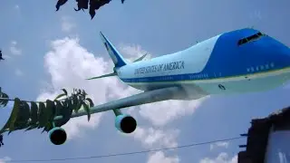 Airplane jet / vfx/graphics /green screen airplanes /air force /flying plane / free use