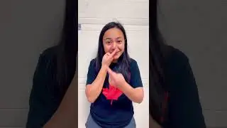Cute kid pranks mom 👧🏻😱👶🏻❤️✅🌈🚀🤣