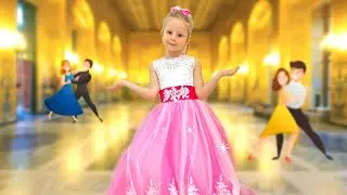 Stacy va a un baile para princesas con papá