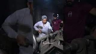 Using Simple Tools: How Skilled Workers Create a Metallic Cup on a Lathe