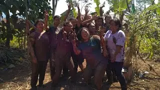 Korban Panjat Pinang Ibu-ibu