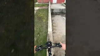 С ПРИКЛЮЧЕНИЯМИ НА ВЕЛОДОРОЖКЕ 