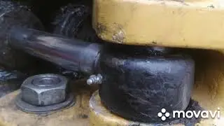 12 августа 2021 г. Кат.  Ломает поворотную тумбу.  Этож супер трактор!!! Как так!?!??