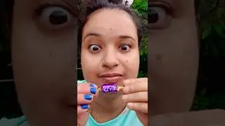 👂 ASMR AMERICA'S ORIGINAL DUBBLE BUBBLE GUM GRAPE FLAVOR AND EATING SOUNDS 👂#asmr#shorts