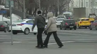 А3578 99 марки Хёндай, привлечен по 12.19.5 КоАП РФ напротив Кремля.