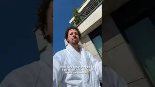 LUISITO COMUNICA se da un TOQUE con el VECINO