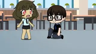 Gacha Life emir zeynep'in ayağını yalıyor(gacha Life ayak yalatma part 1)