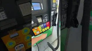 Бензин в Америке опять подешевел