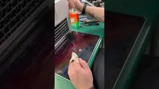 MacBook Pro Мега грязь!