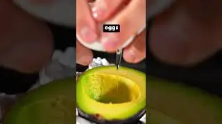 Baked Eggs in an Avocado! #shorts