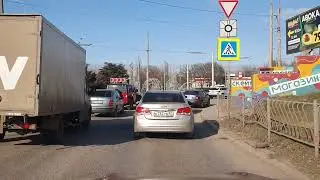 Крым. Симферополь/Привыкли что нам все делают и делают