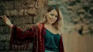 Alinna Castellón - Al Ver Que Te Vas (Vídeo Oficial)