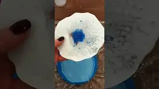 самый простой способ сделать #подстаканник #подсвечниксвоимируками #resinart #coaster #epoxy
