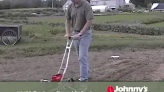 Using the Earthway Seeder