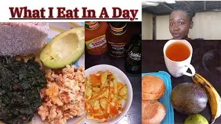 What I Eat In A Day As A Female Living In Kibera Slums, Kenya Africa.