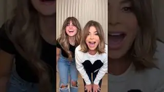 All I want for Christmas is… 😎 Paula Abdul & @kausha_campbell