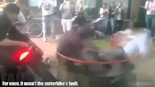 Мотоцикл и качель  Motorcycle and swing Юмор! Прикол! Смех