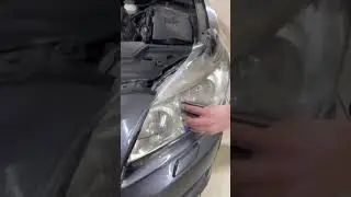 Полировка и оклейка фар Тойота Королла 