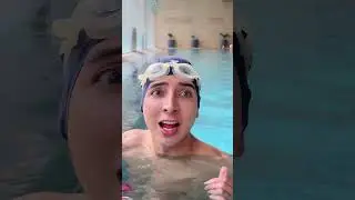 EL NIÑO ENFADOSO DE LA ALBERCA 🏊 SI PASA ESTÁS COSAS 😂