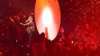 Cornelia Jakobs- Hold Me Closer. Vinnare av melodifestivalen 2022.Winner of Melodifestivalen 2022.