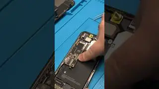 iPhone 13 Pro не заряжается 🤷🏻‍♂️