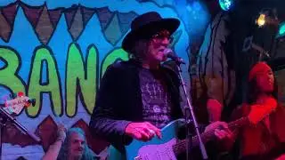 Johnny B Goode (Live) - Leon Hendrix & Fulvio Feliçiano Band