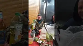 Дымок пошёл по комнате - Сидим на даче под кольяном