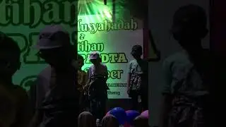 Persiapan tarian komandan