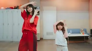 بنت جميله ومشهوره عندها طفلين توأم بتحاول تخبيهم عن معجبينها وبتعلمهم ازاي يبقوا مشهورين ملخص مسلسل
