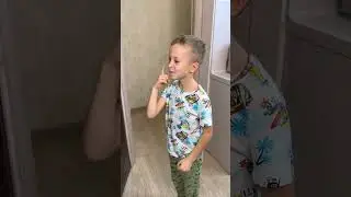 Smart boy by Leisi Show