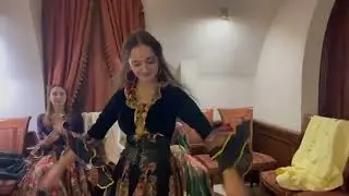 Цыгане поют и танцуют под гитару г. Тула 89606193327