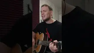 А может кавер??)) ВИА ГРА - Л.М.Л.