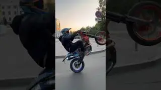 Жэка 43 годика😂дубасит конкретно☝️