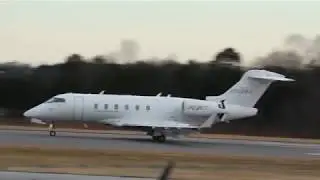 XoJet Challenger 300 Landing at Hickory Regional  (1-14-18)