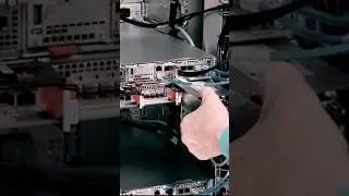 How to Replace a Faulty Power Supply in a Storages 😳🔌🧑‍🔧 #shorts #datacenter #techtutorial